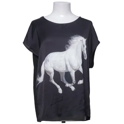 Top (Black) from Limited Edition KappAhl