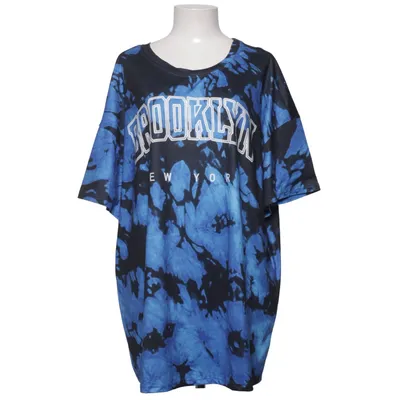 T-shirt (Bleu, Noir) de Shein Curve