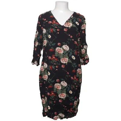 Robe longue (Noir, Multicolore) de Ichi