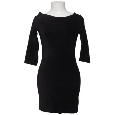 Dress (Black) from Busem