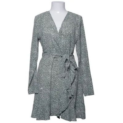 Robe portefeuille (Vert, Blanc) de Missguided