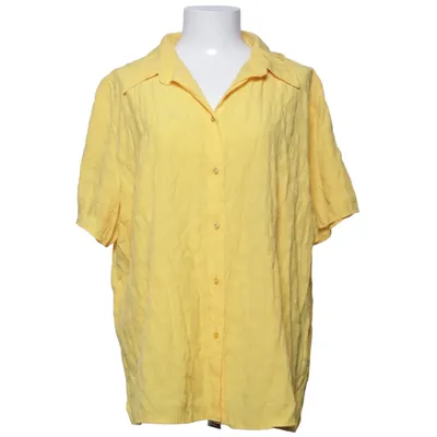 Chemise à manches courtes (Jaune) de Ann Llewellyn