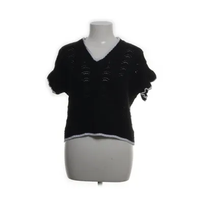 Crop top (Black) from Jelis Jelis