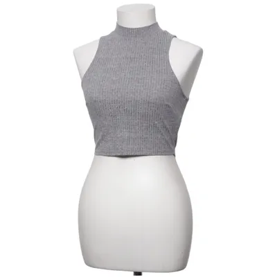 Crop top (Gray) from Charlotte Russe Elastane, Polyester, Viscose
