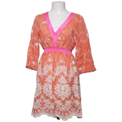 Robe (Rouge, Rose, Blanc) de Valerie Coton
