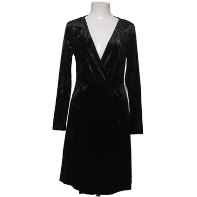 Robe portefeuille (Kaelyn Dress) de Moves by Minimum Élasthane, Polyester