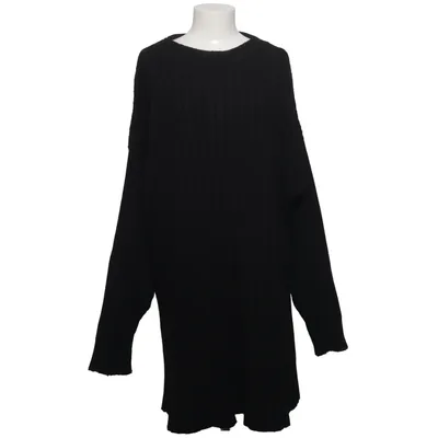 Dress (Black) from Ribecka x Madlady Acrylic