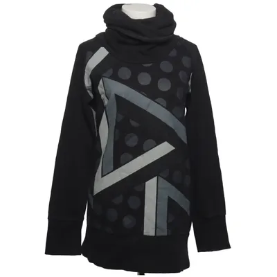 Pul à col roulé (Noir, Gris) de Supremebeing