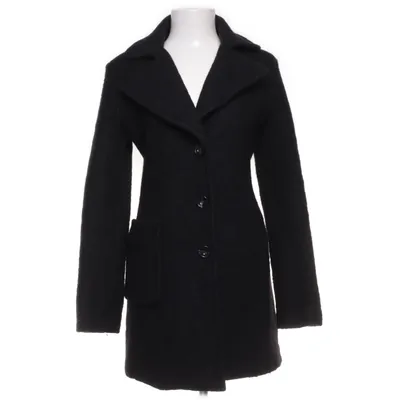 Kappa (Svart) från Please Polyester, Ull