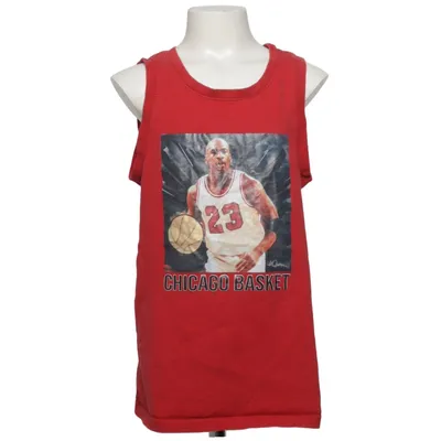 Basketlinne (Röd) från Celebrity Icons Bomull