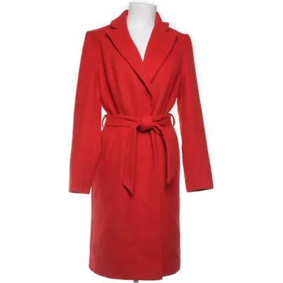 Kappa (Röd) från F&F Akryl, Polyester, Ull