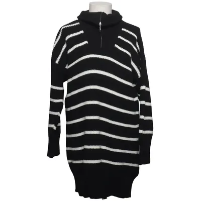 Pull-over (Noir, Blanc) de Trendyol Acrylique
