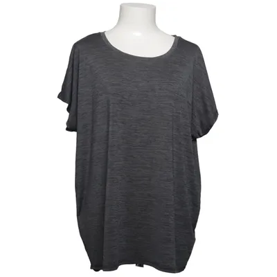 Top (Gray) from Stay Fit Elastane, Polyester