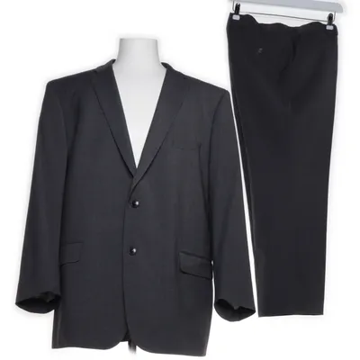 Kostym (Grå) från Turo Tailor