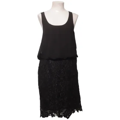 Cocktailjurk (Zwart) van Model Behaviour Polyester