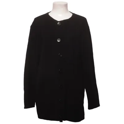 Cardigan (Black) from Jacett Acrylic