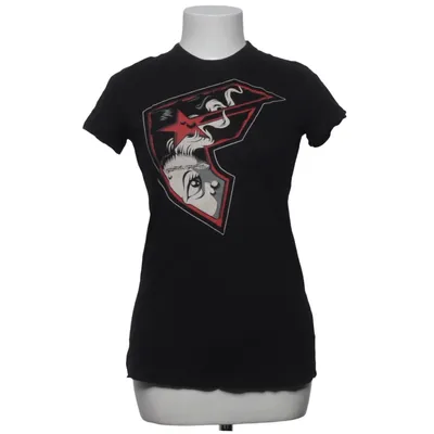 T-shirt (Svart) från Famous Stars and Straps Bomull