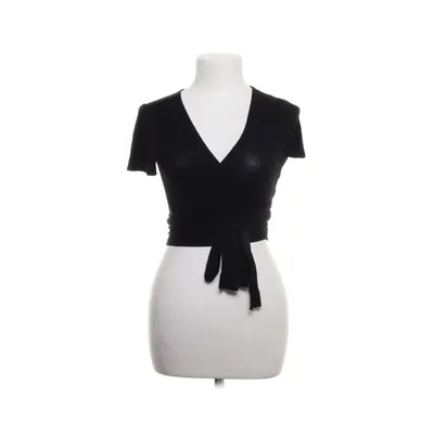 Wrap top (Black) from Even & Odd