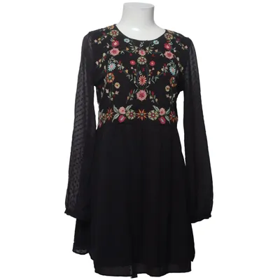 Kjole (Trafaluc Collection) fra Zara Trafaluc Collection Polyester