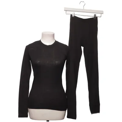 Base layer (Black) from Chinook Recycled polyester