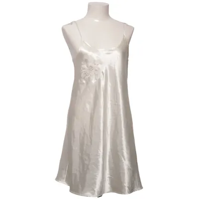 Slip (White) from Estelle Polyester