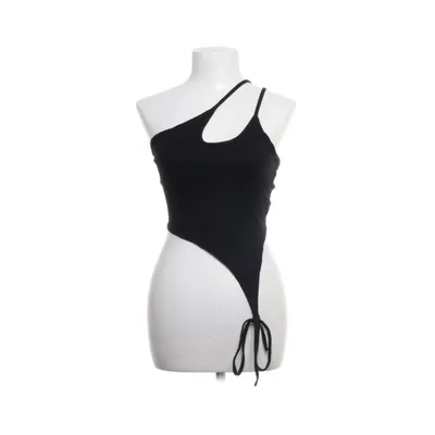 Crop top (Black) from Cape Clique