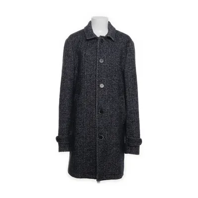 Coat (Black, White) from Dstrezzed