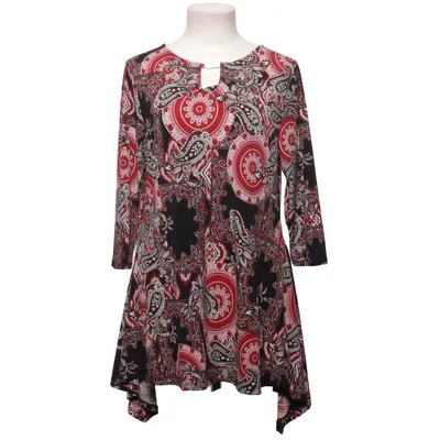 Robe (Rouge, Noir, Blanc) de Viveca N Élasthane, Polyester