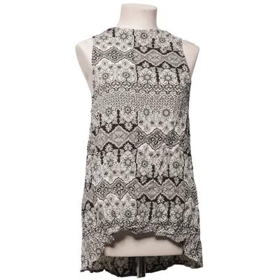 Top (Black, White) from Motel Viscose