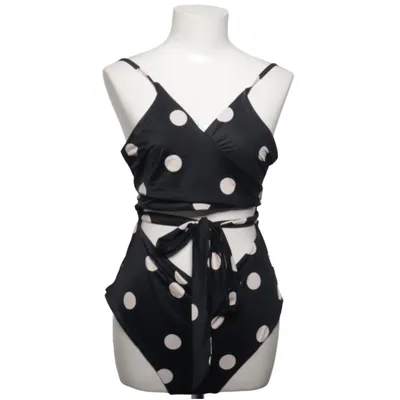 Maillot de bain une pièce (Wrapped Swimsuit) de Iris & lilly Élasthane, Polyamide, Polyester