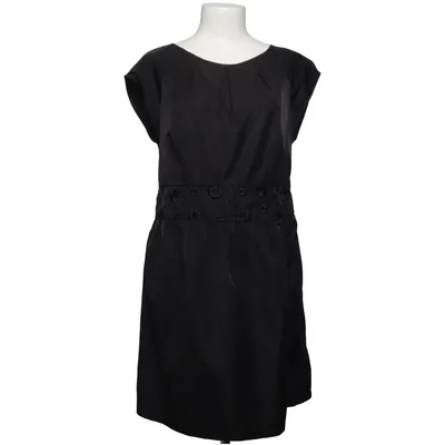 Klänning (Svart) från Guna Polyester