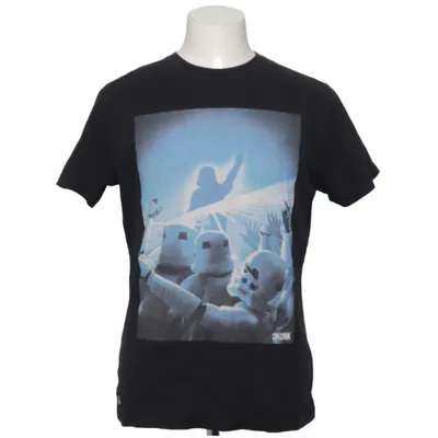 T-shirt (Black) from Chunk Clothing CO Cotton