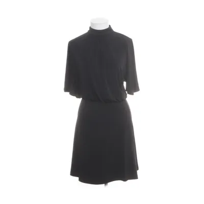 Kjole (Sort) fra Mango Basics