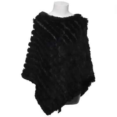 Pälsponcho (Svart) från Accessories House of Saki