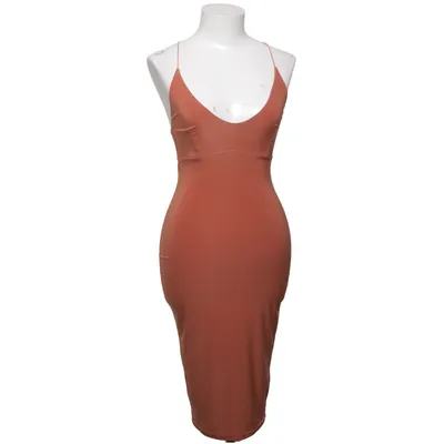 Robe (Marron) de Rebecca Stella