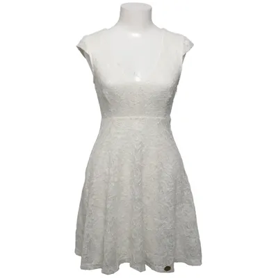 Robe (Blanc) de Chiara Forthi First Line