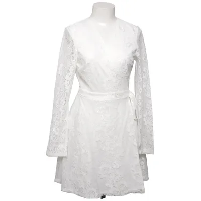 Omlottklänning (Lace Wrap Dress) från NLY Trend Polyester