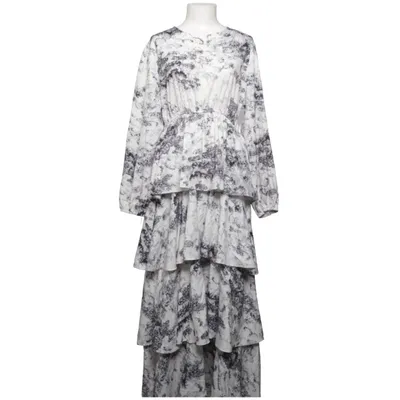 Robe (Blanc, Noir) de Flammode