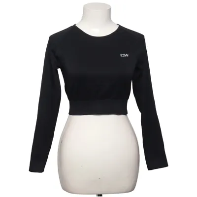 Sports top (Black) from ICIW