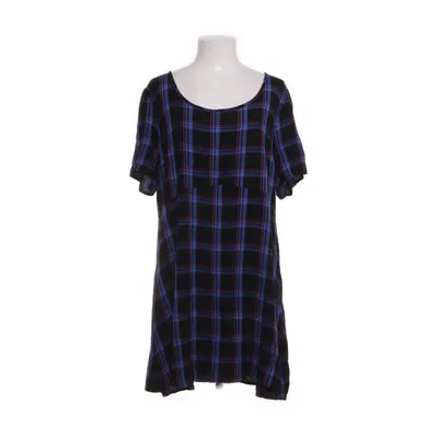 Klänning (Svart, Flerfärgad) från Collusion Viskos