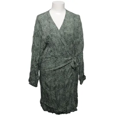 Robe portefeuille (Vert) de Another Label Viscose