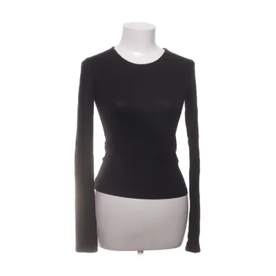 Topp (Svart) från Nelly