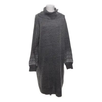 Poloklänning (Grå, Vit) från Cellbes