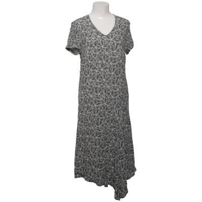 Robe (Noir, Blanc) de Elton