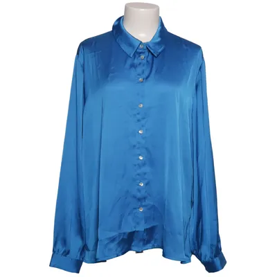 Blouse (Blue) from Sora Recycled polyester