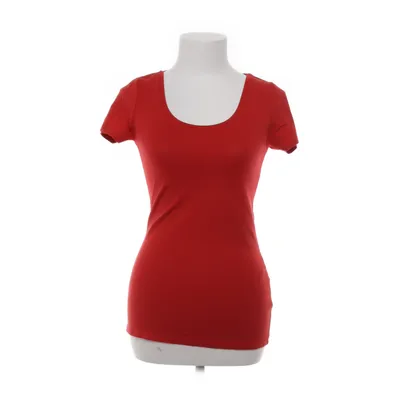 T-shirt (Röd) från Zalando Essentials Bomull, Elastan