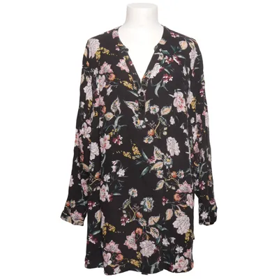 Blouse (Noir, Rose, Jaune) de Janet & Joyce