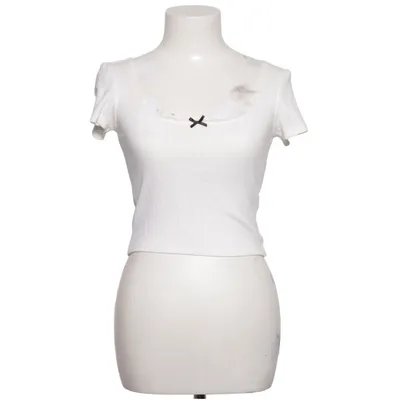 Top (White)