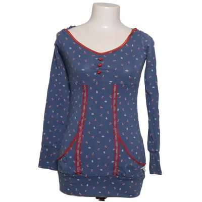 Robe à capuche (Bleu, Rouge, Blanc) de Strange