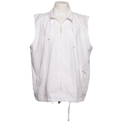 Outer vest (White) from CLN